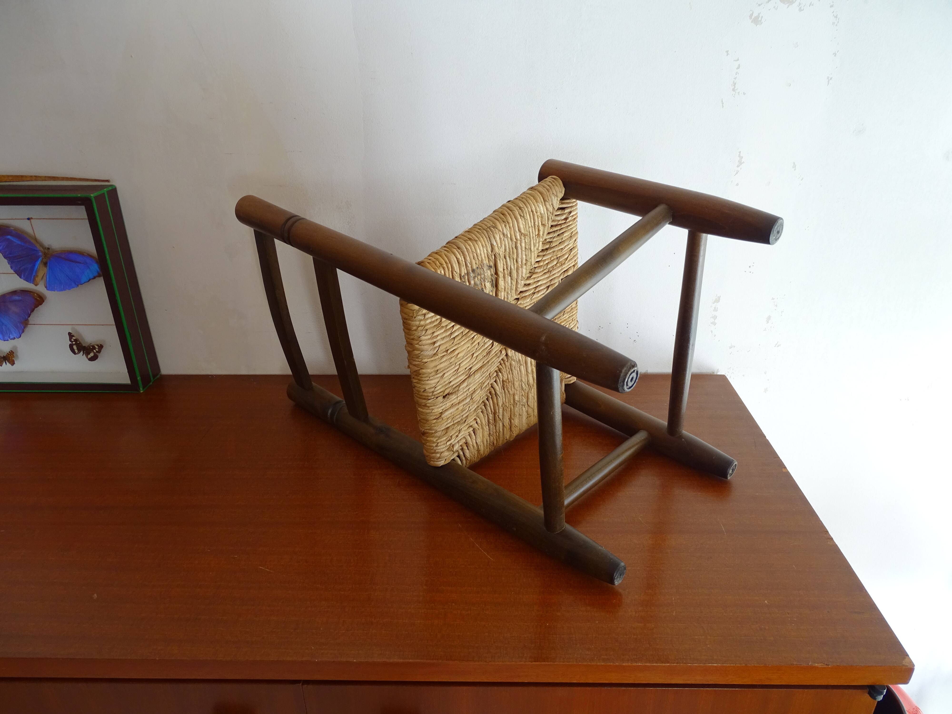 Child mulched chair in vintage wood