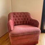 Upholstered toad armchair