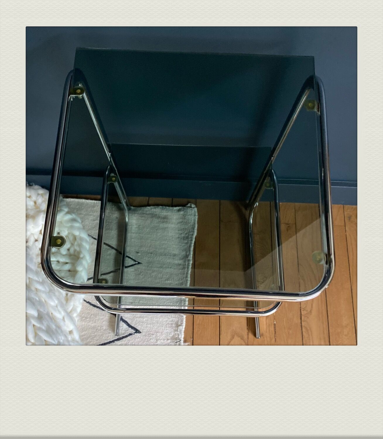 Sellette chromée et verre fumée années 70
