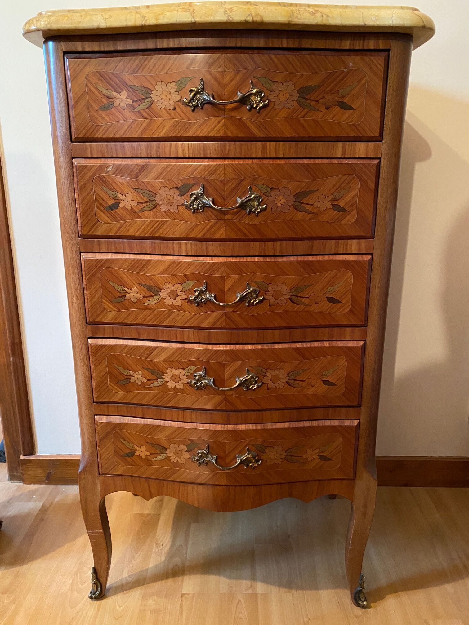 Chiffonier marqueterie