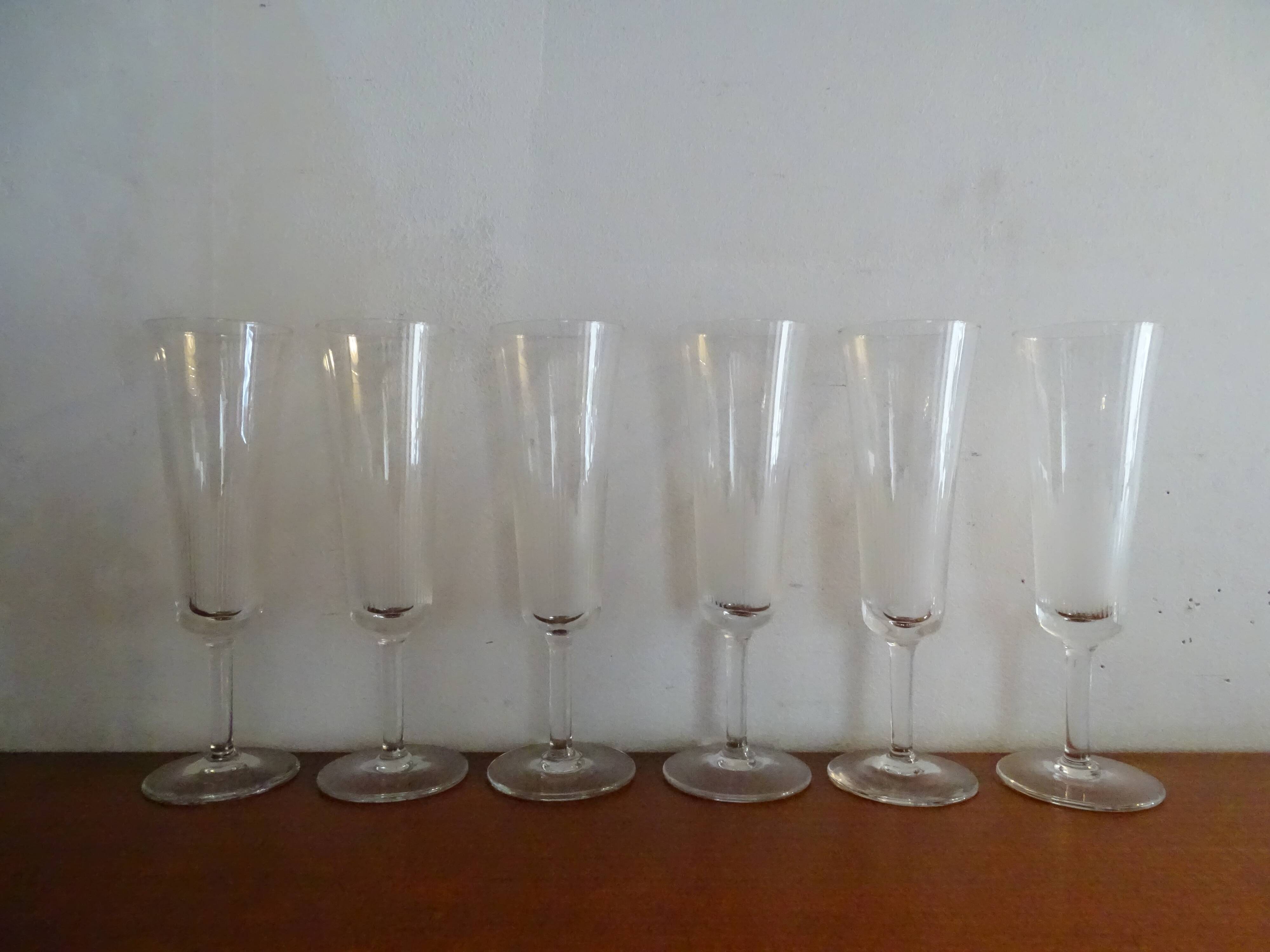6 flutes champagne crystal cut art deco style
