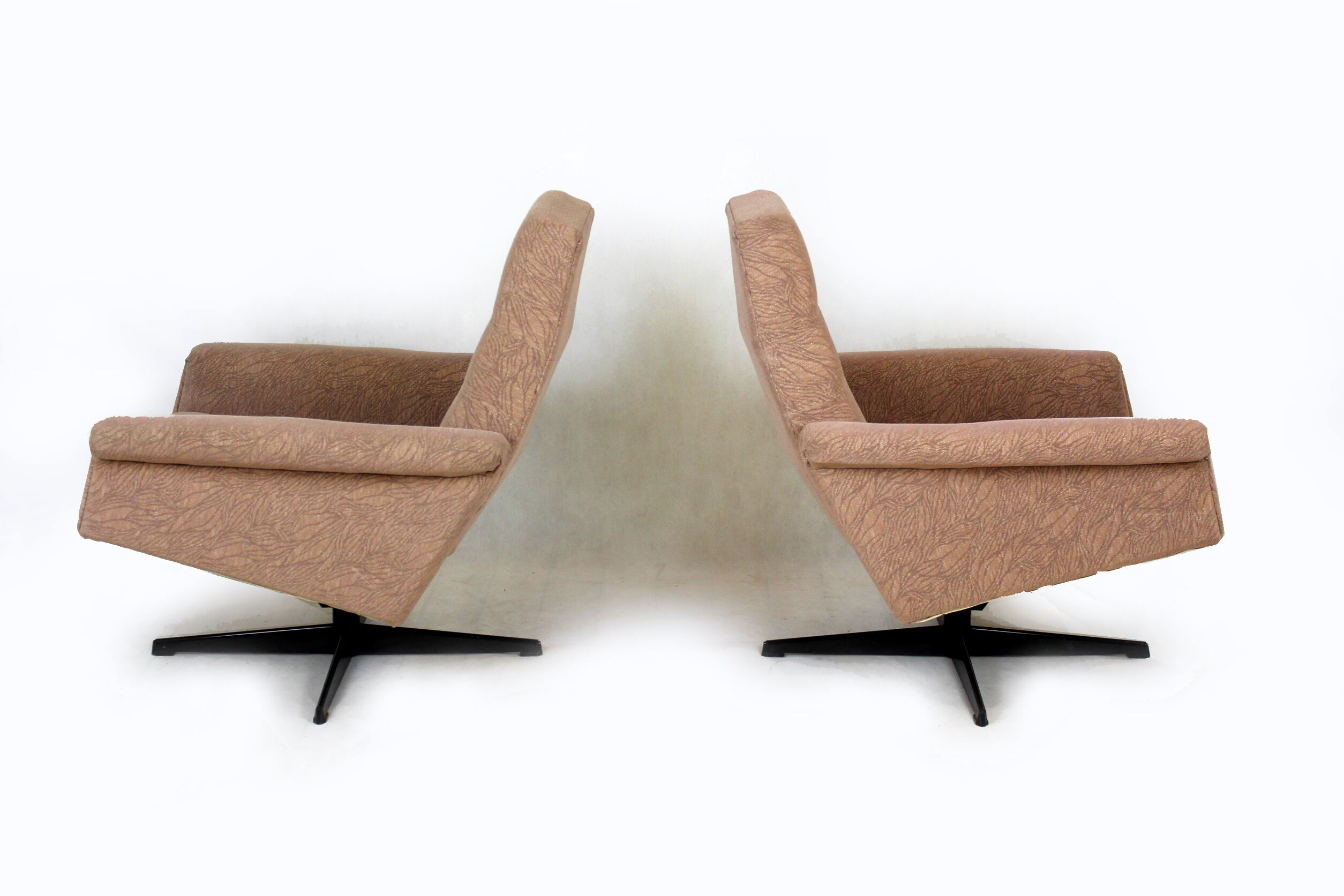 Vintage swivel lounge chairs, 1970s, set of 2