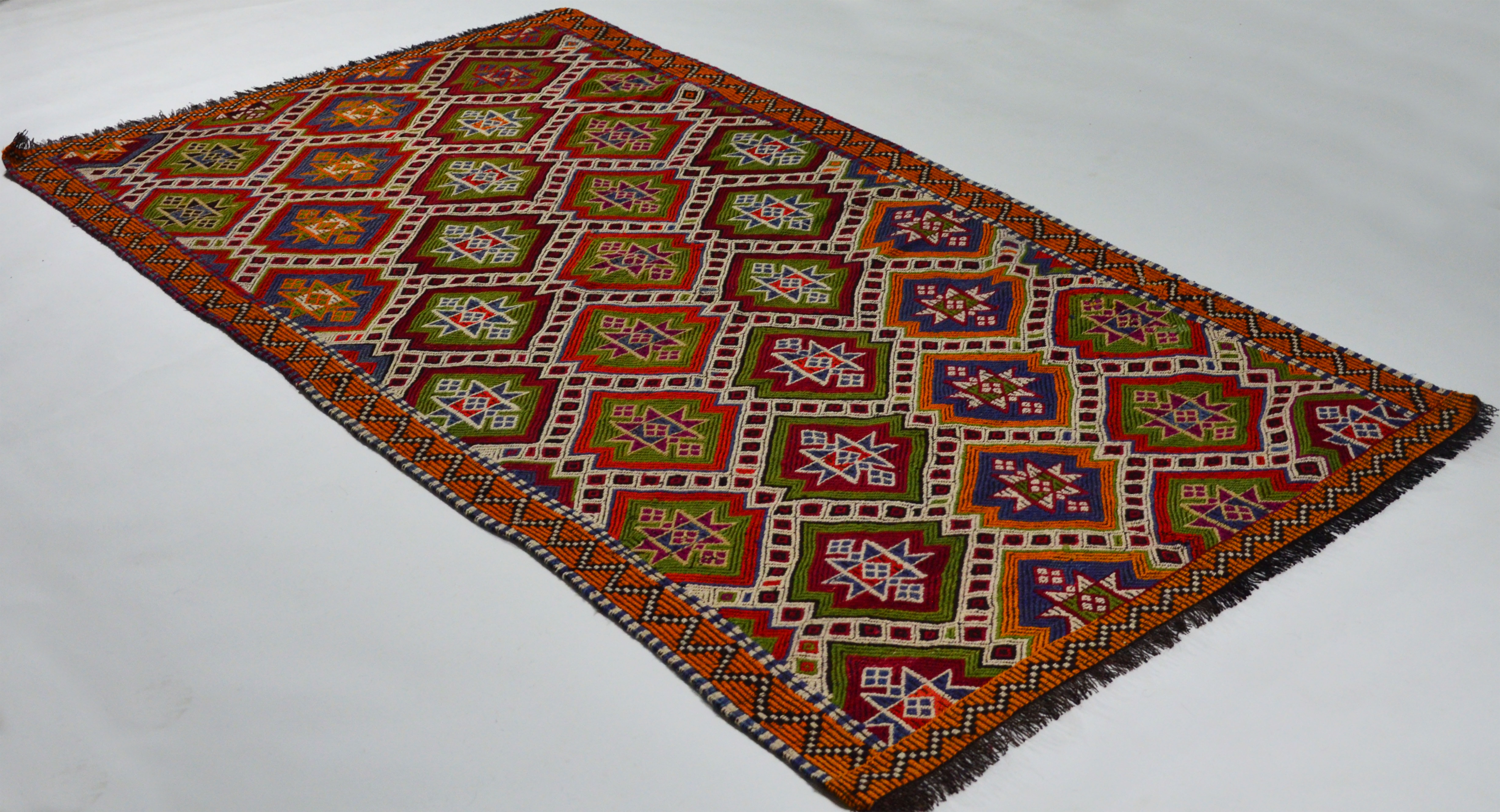 Anatolian handmade kilim rug 283 cm x 141 cm