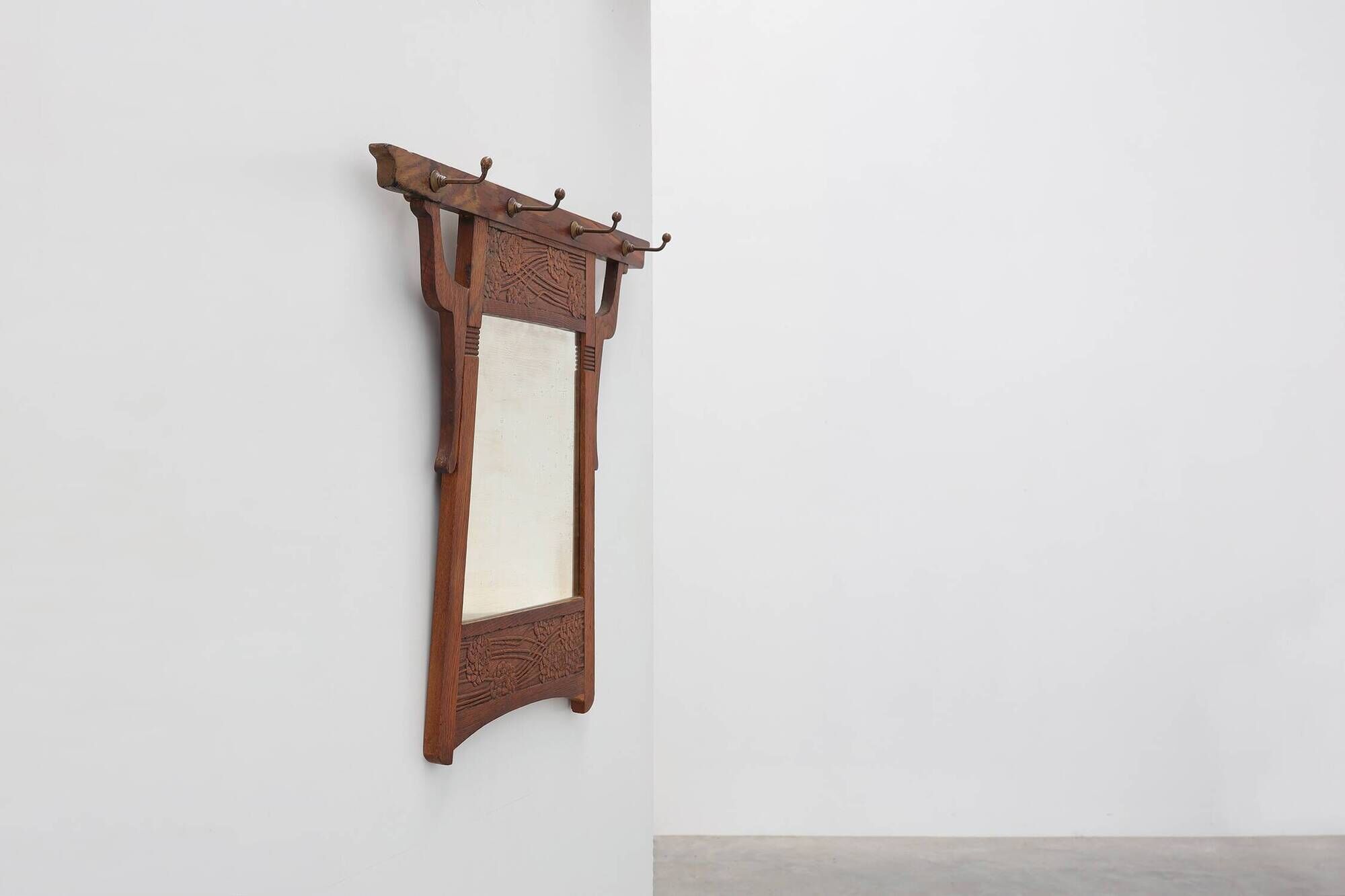 Art Nouveau Oak Coat Rack with Mirror and Floral Carvings, Belgium, circa 1