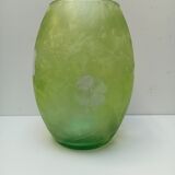 Vase vert décor trèfles