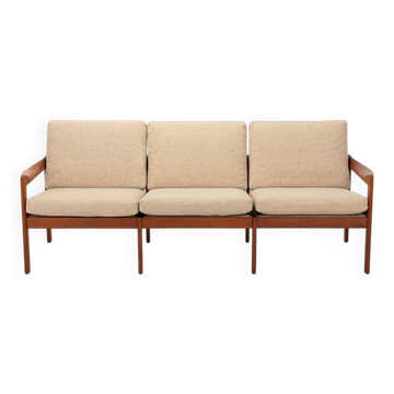 Sofa by Illum Wikkelsø for Niels Eilersen, Denmark 1960s