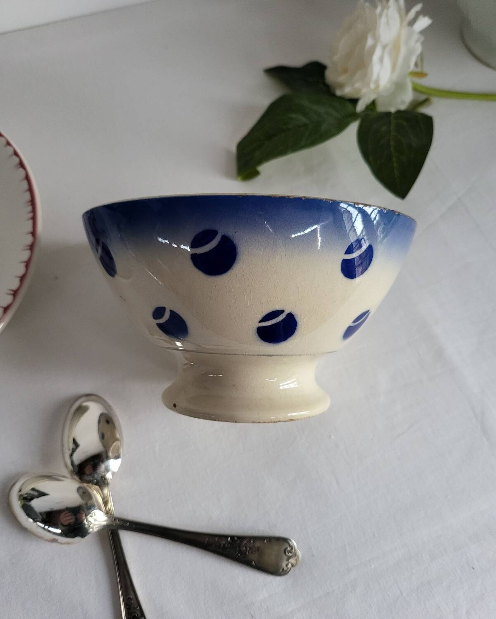 Antique Lunéville earthenware bowl KG with blue polka dots