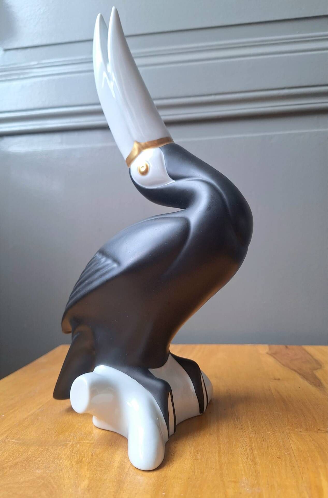 Art Deco toucan sculpture by Jaroslav Ježek for Royal Dux, work in p