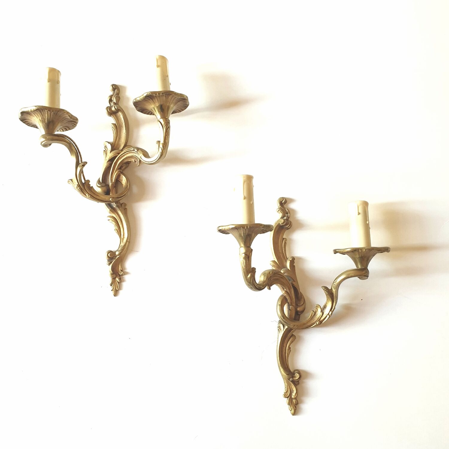 Pair of wall lamp in gilded bronze XXth style Louis XV France