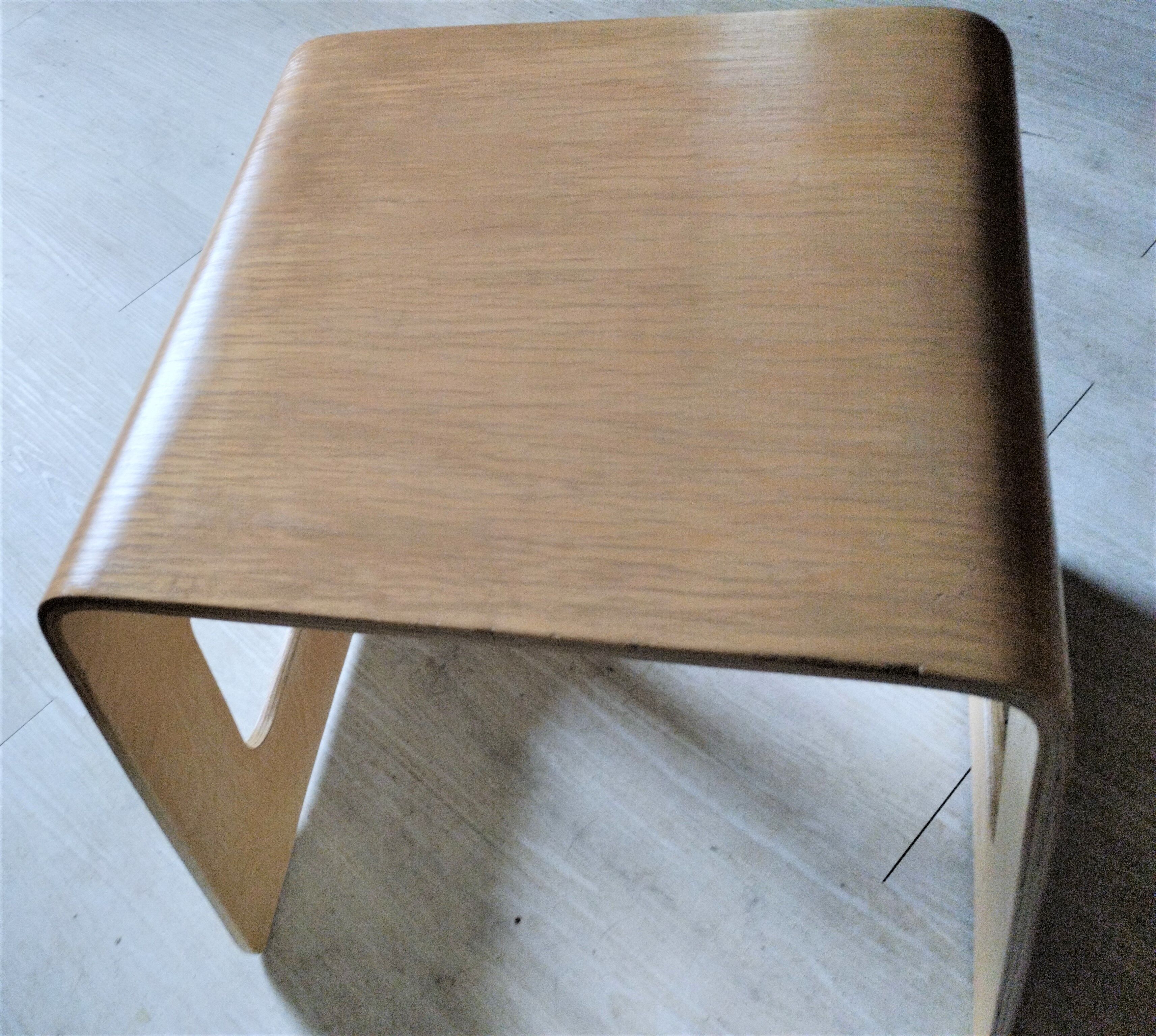 Stool / coffee table "Benjamin" designer Lisa Norinder - vintage design 90s
