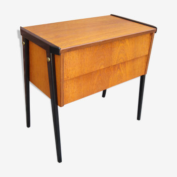 Commode scandinave