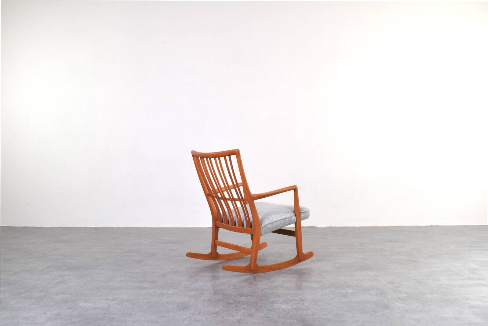 Oak ML33 Rocking Chair by Hans J. Wegner for A/S Mikael Laursen, 1950s
