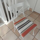 Chaises en fer forgé blanc le Cèdre Rouge