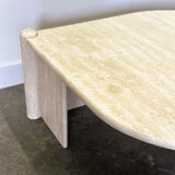 Vintage eye-shaped travertine marble coffee table, 1980s France