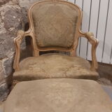 Fauteuil style Louis XV avec son repose pieds classique
