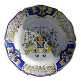 Grande assiette en faïence ancienne