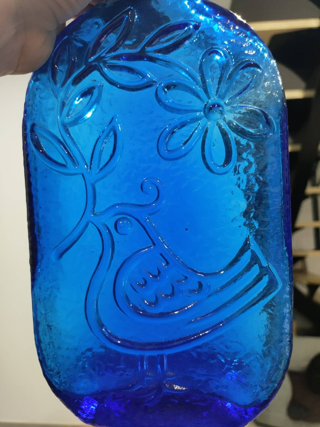XXL cobalt blue bottle with embossed bird