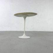 Tulip oval side table by Eero Saarinen for Knoll International – 1960s