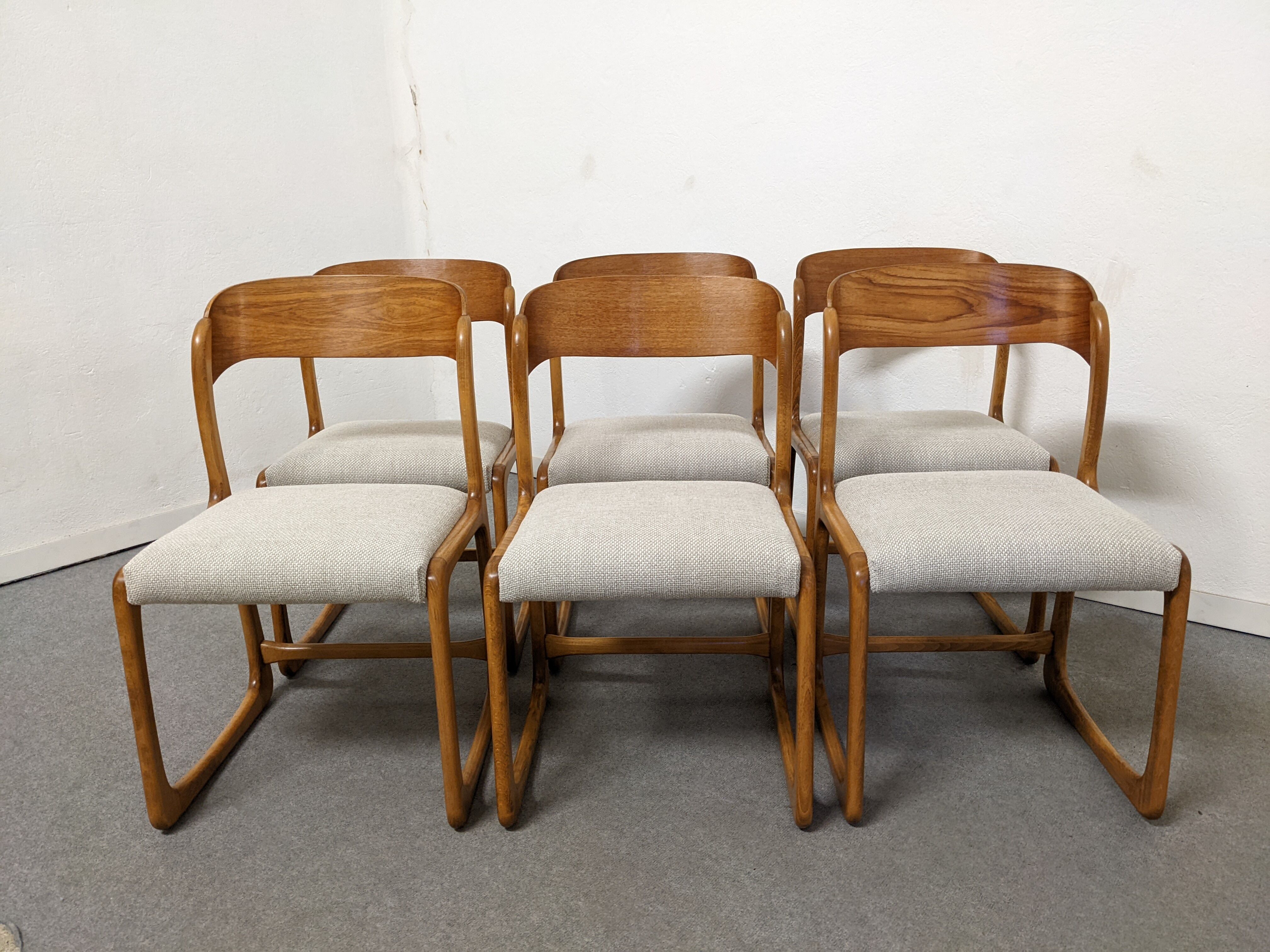 Series of 6 Baumann sleigh chairs from the 60s/70s