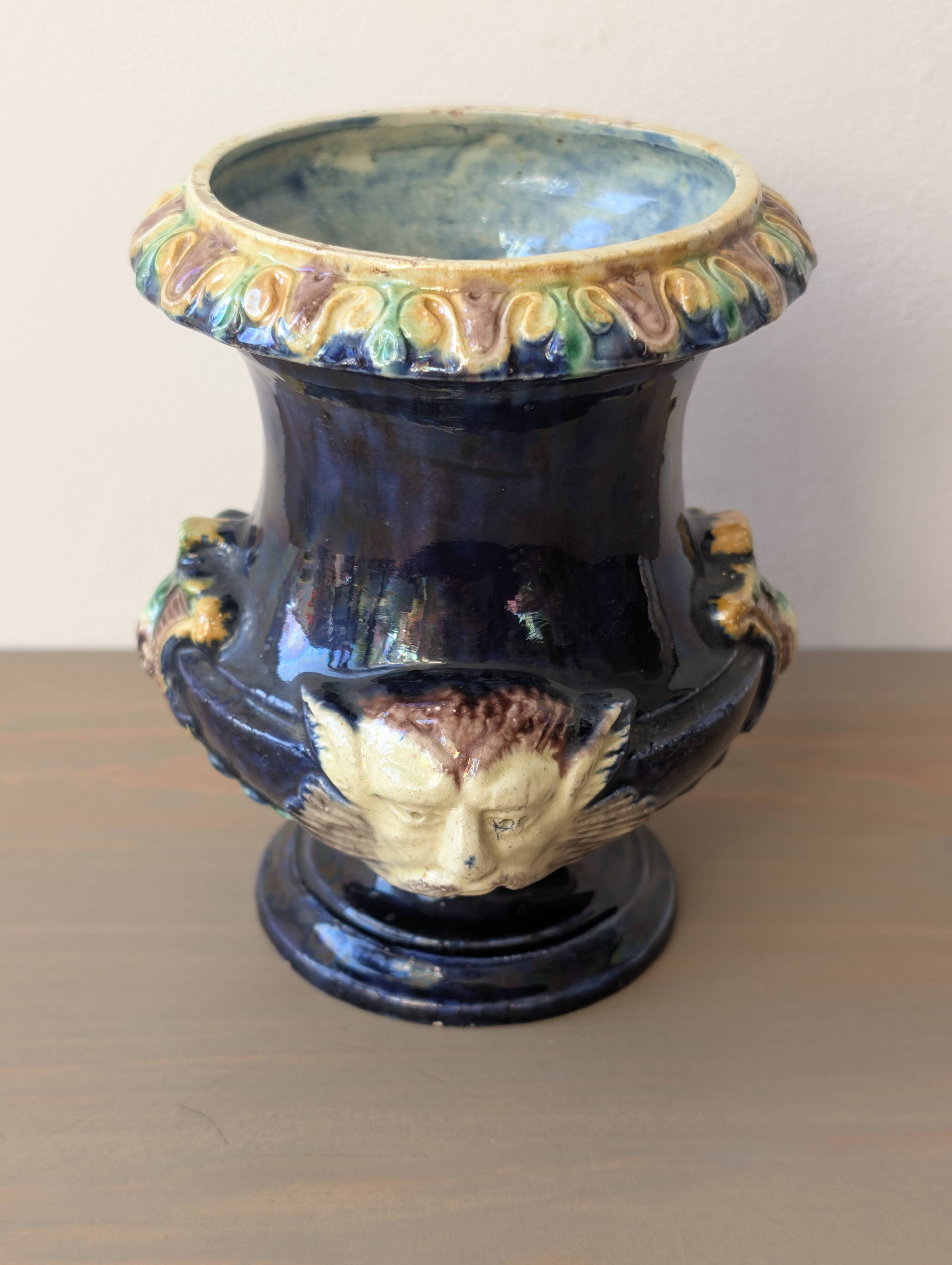 Slipware vase