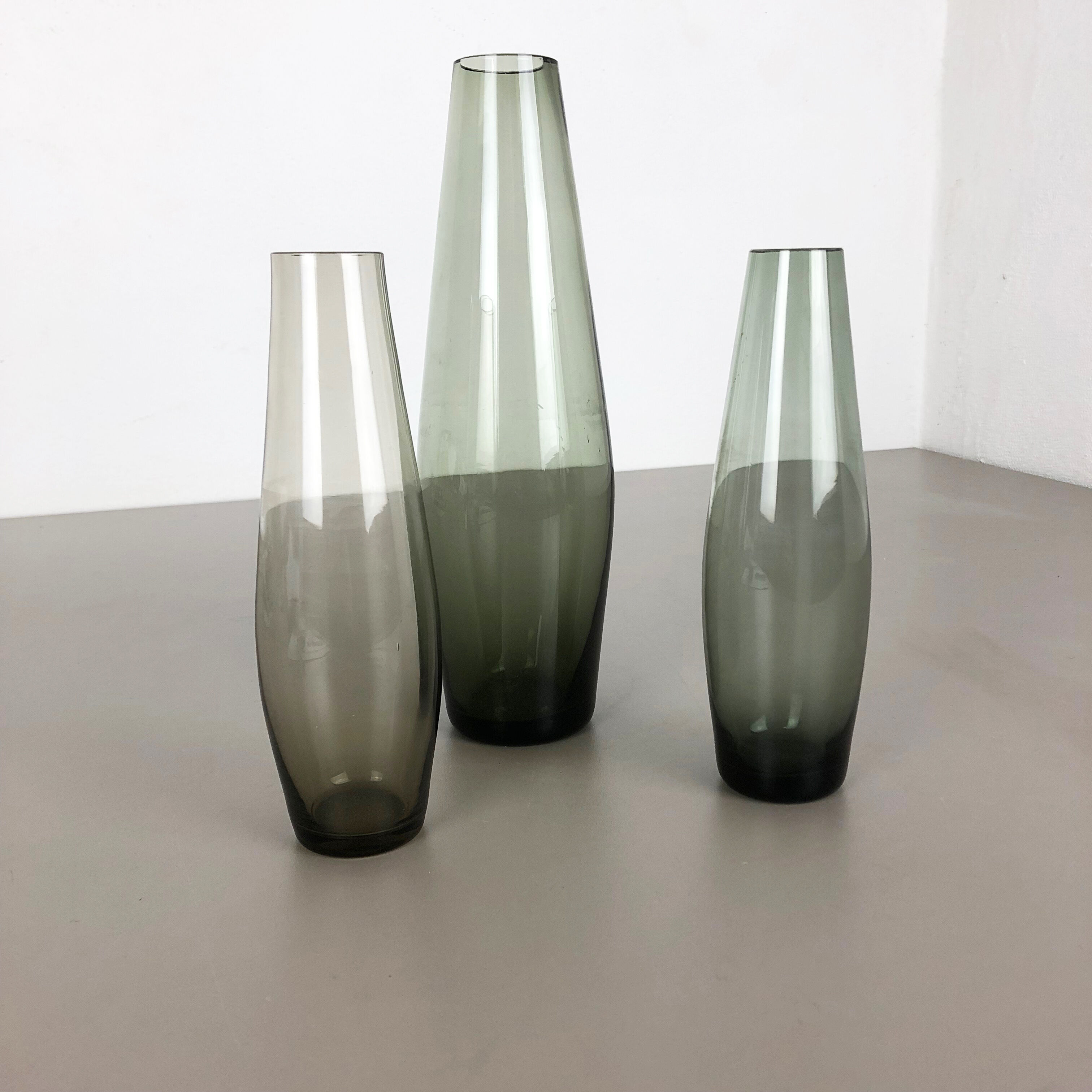 Vintage 1960s Set of Three Turmalin Vases by Wilhelm Wagenfeld for WMF, Germany