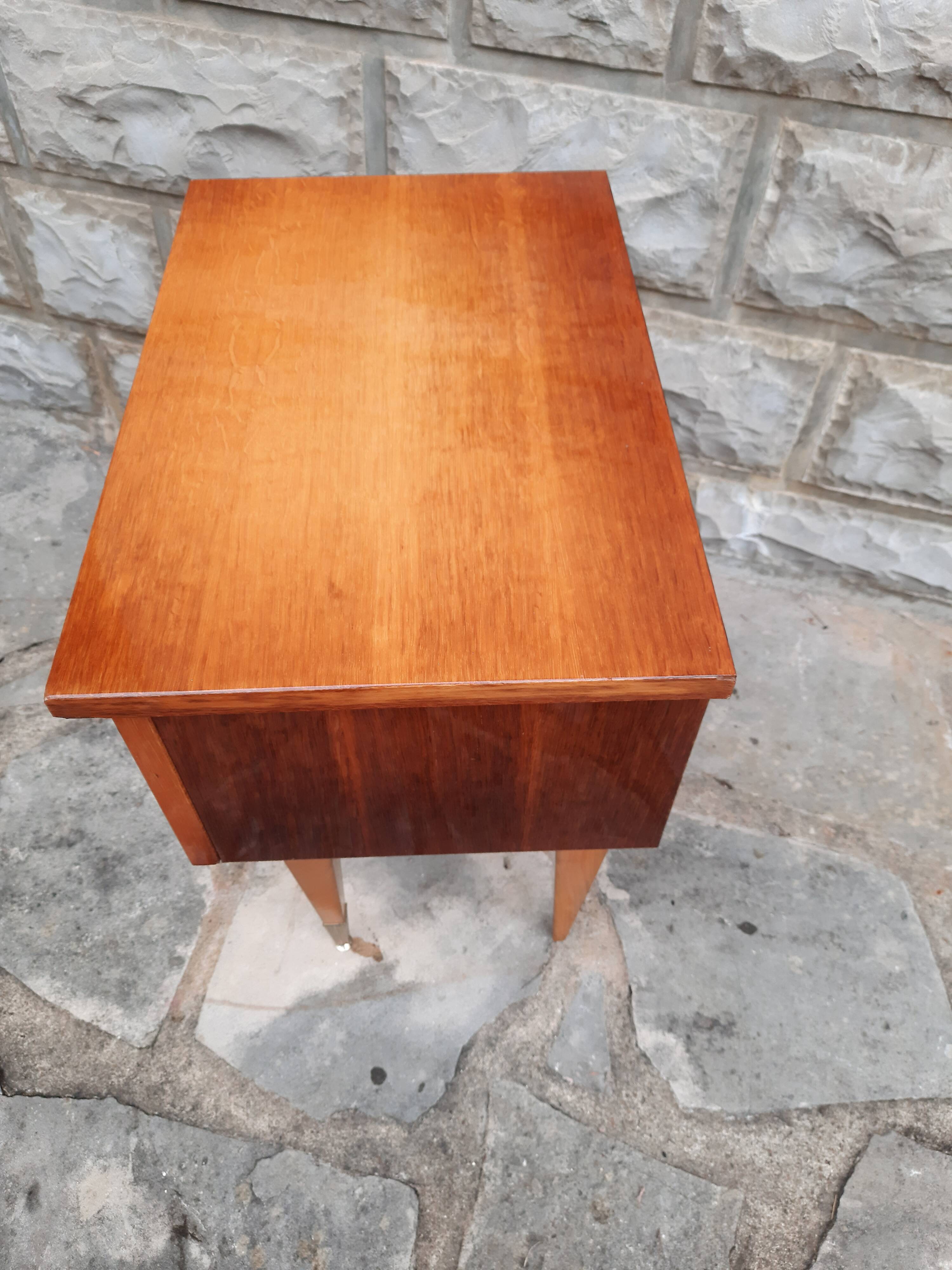 Bedside table in veneer varnished wood
