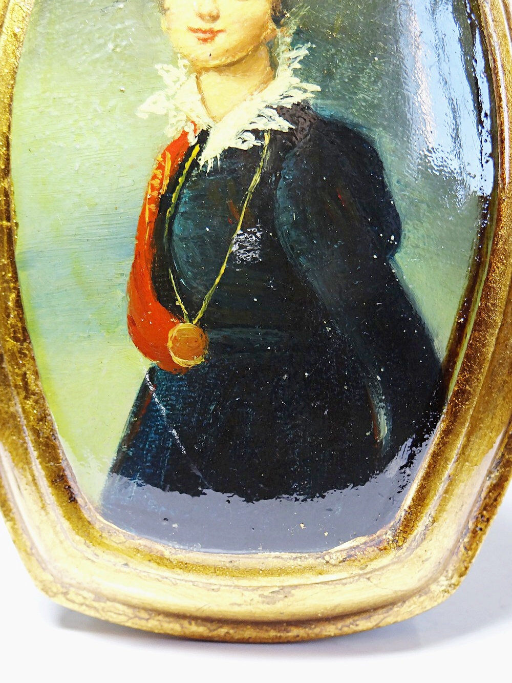 Small vintage Venetian oil on wood convex medallion portrait.