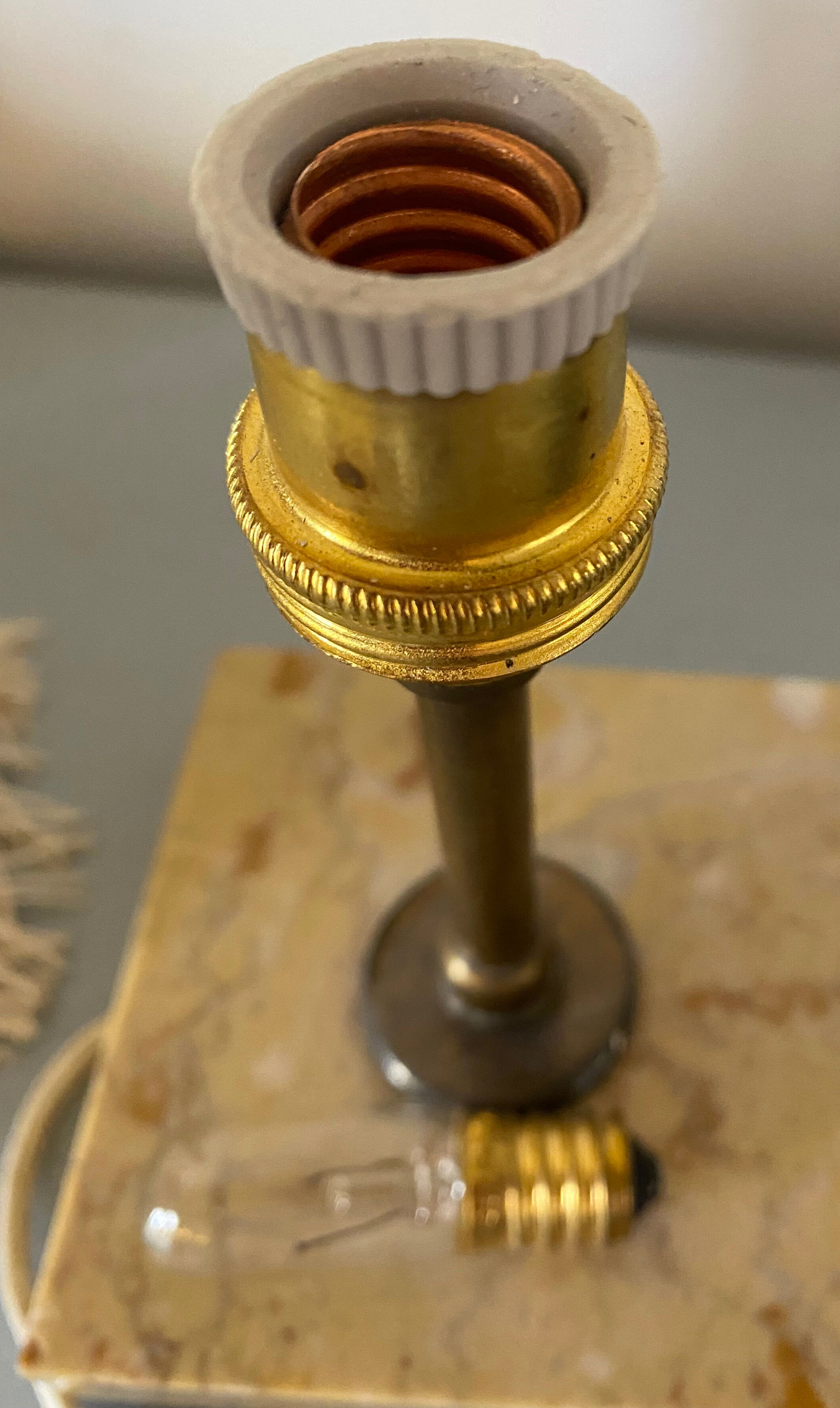 Old lamp night light Bronze cat lampshade pagoda marble base