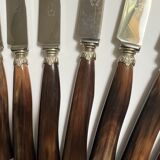Set de 12 couteaux anciens Fontenille Pataud