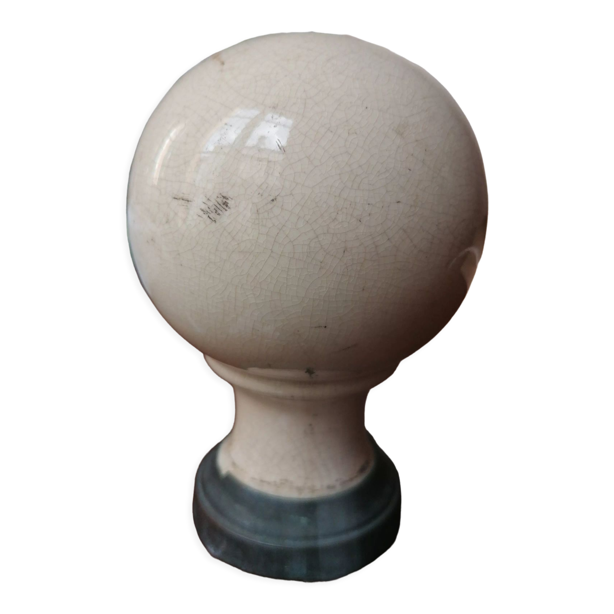 Cracked tiled stair ball