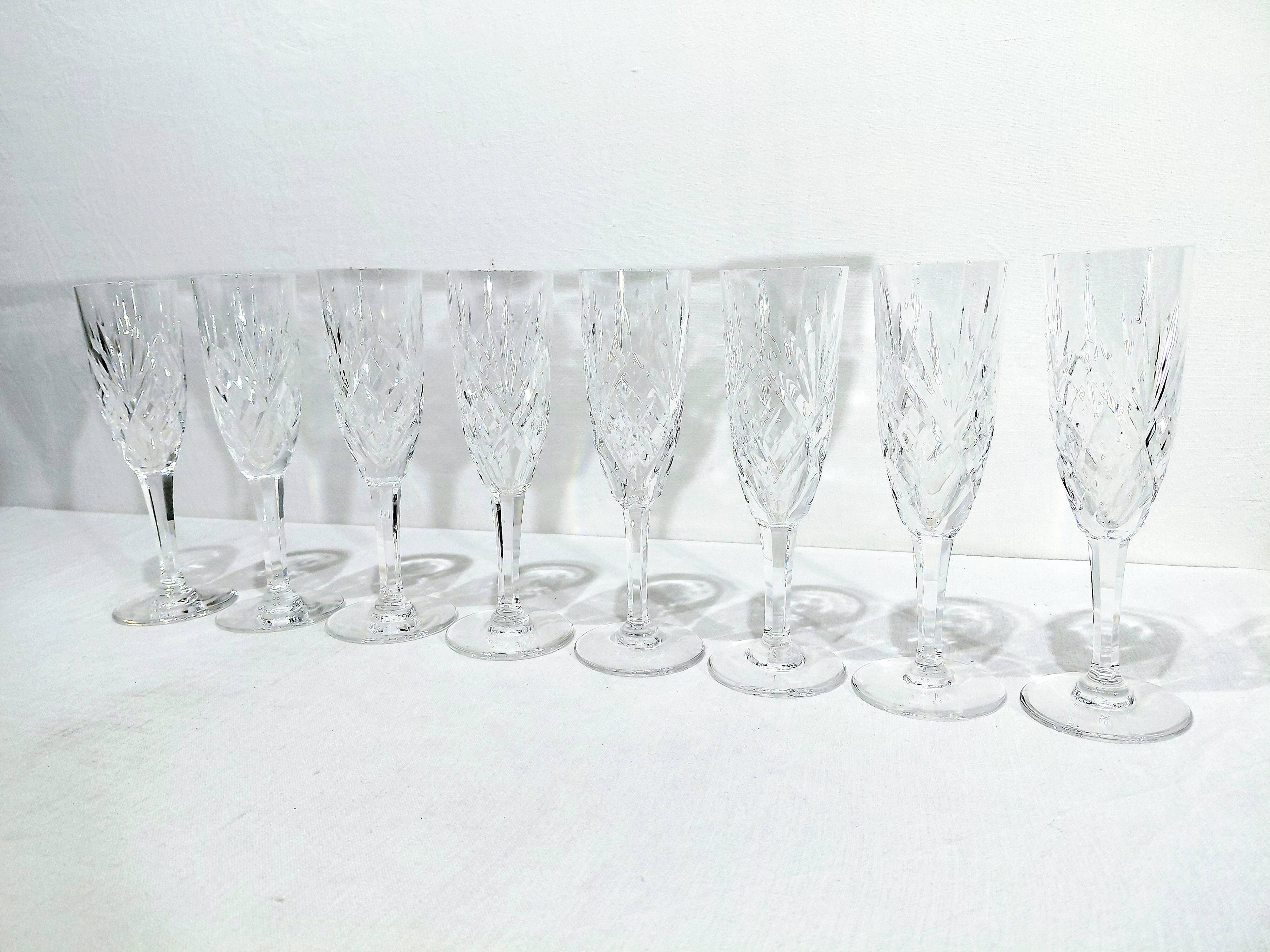 SAINT-LOUIS - CHANTILLY MODEL - 8 CHAMPAGNE FLUTES