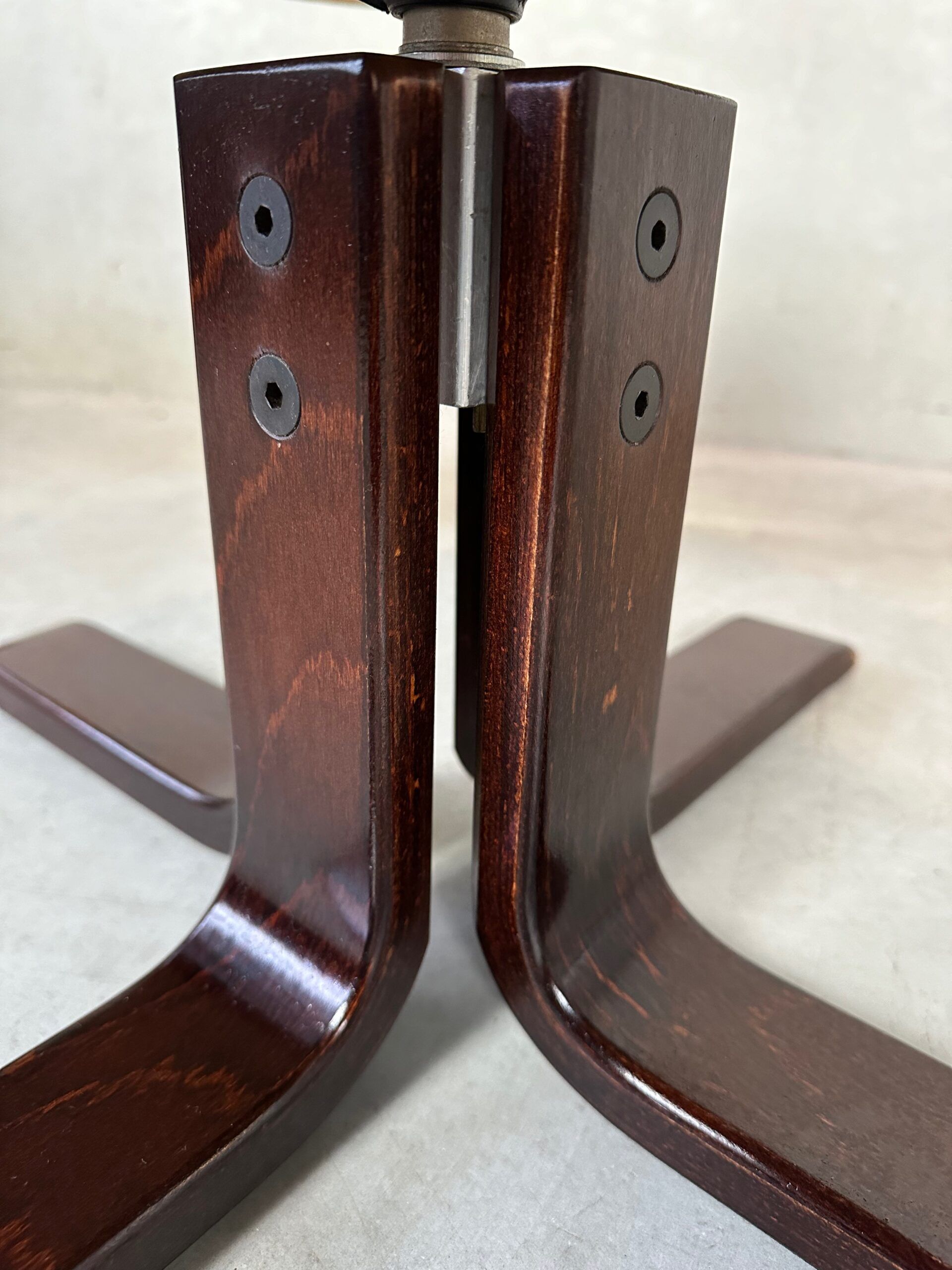 Vintage ottoman – Footstool / Stool