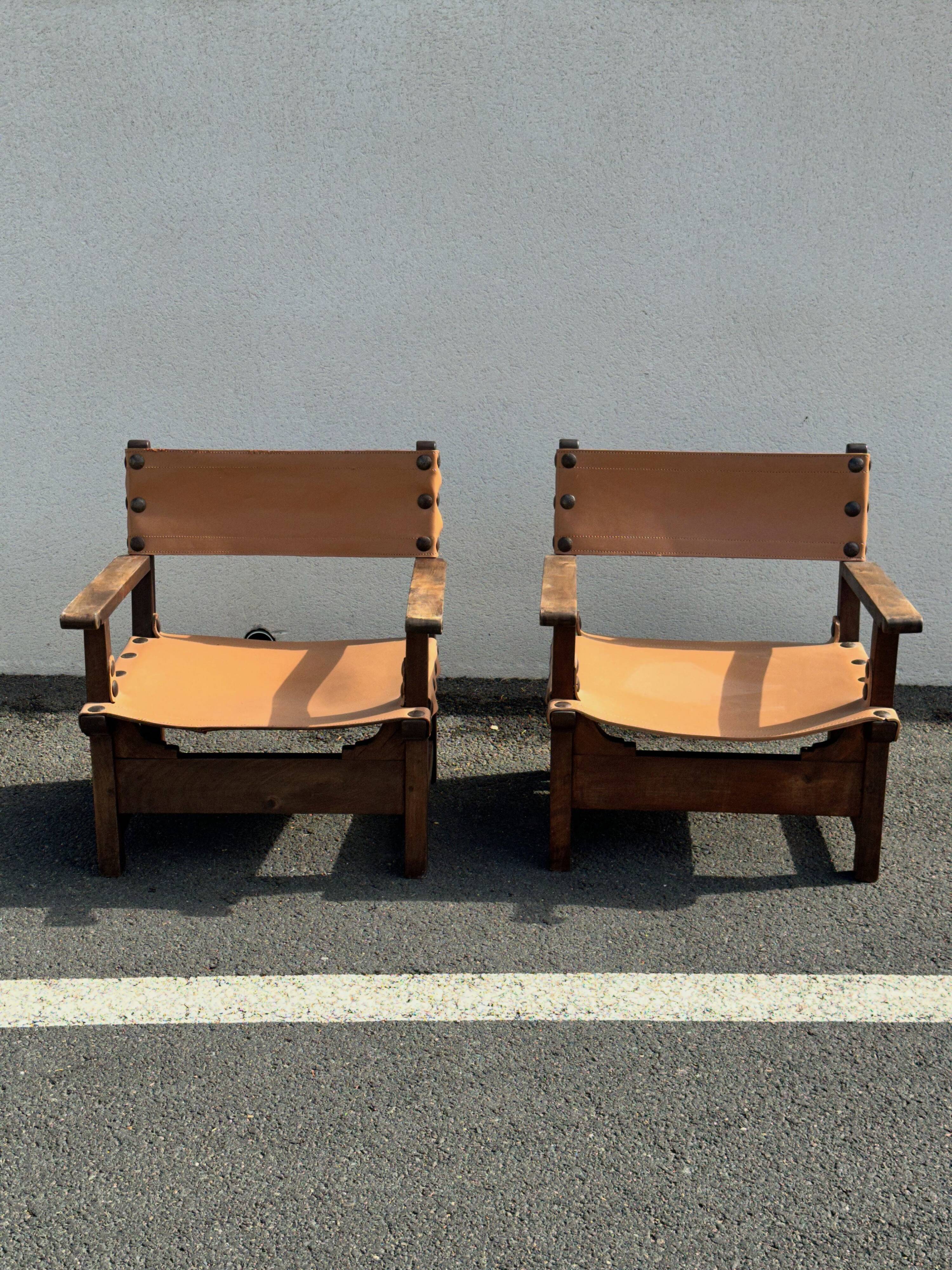 Brutalist armchair in wood and leather 60s