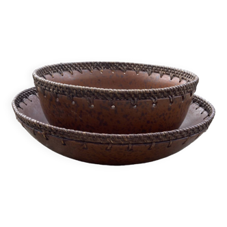 Set of 2 ceramic and wicker salad bowls