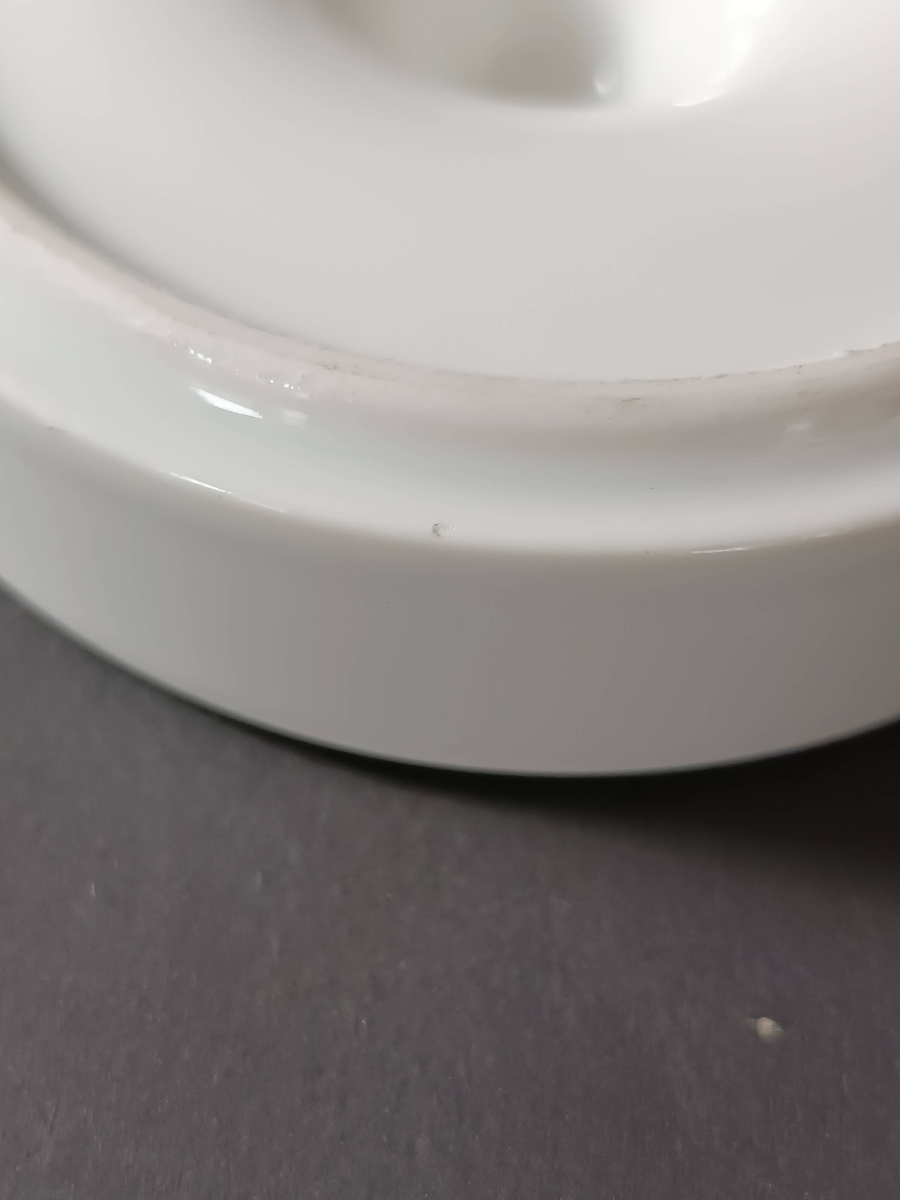 Two white porcelain ashtrays by Arzberg by Jean Luce 1960.