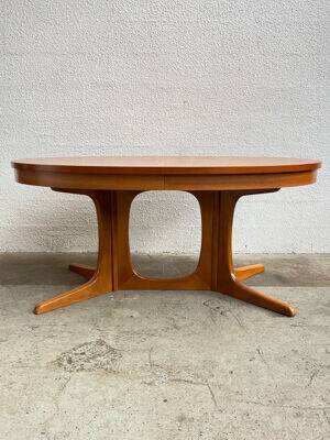 Baumann Oval Table