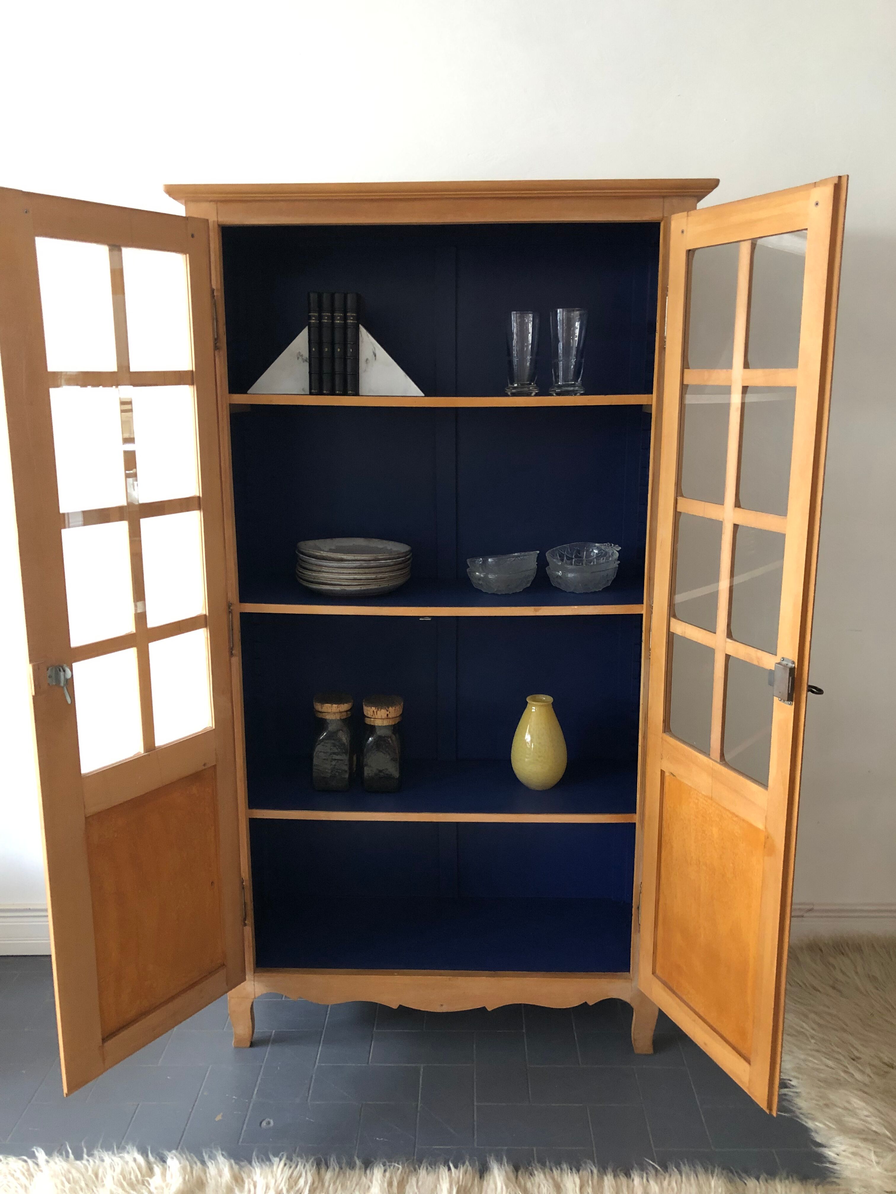 Vintage glazed croat