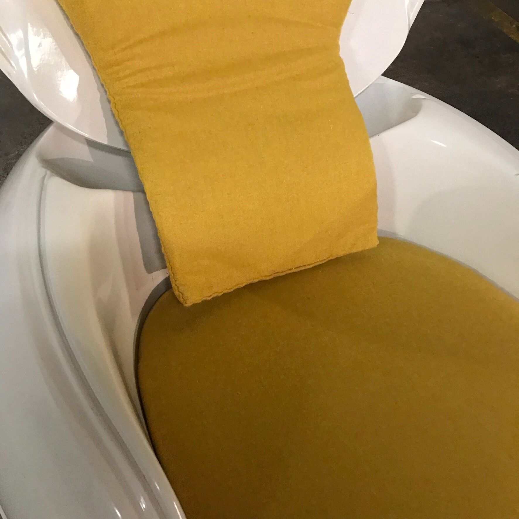 Peter Ghyczy's egg seat, Form Life collection 1970