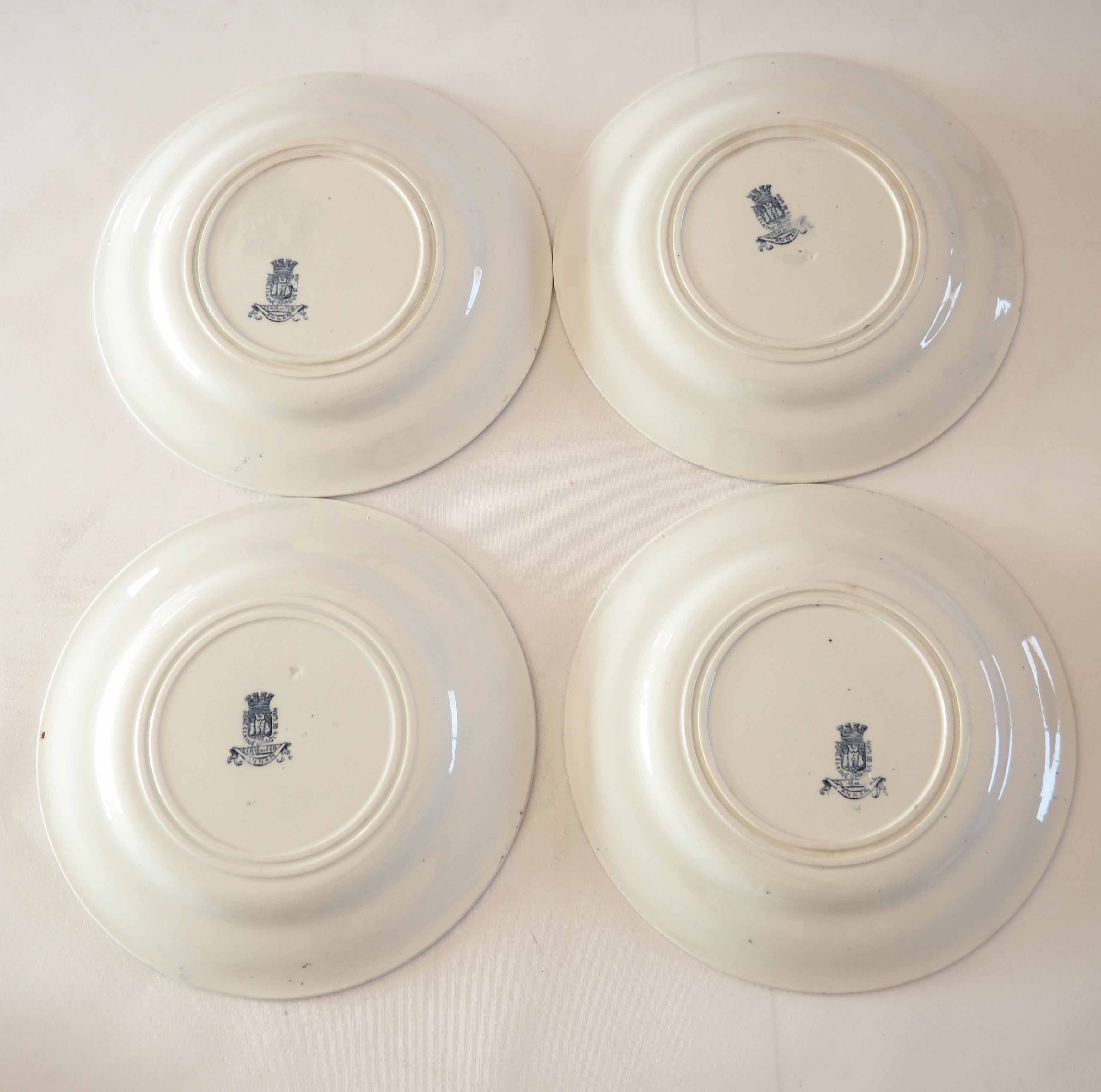 4 assiettes Terre de Fer modèle Annam