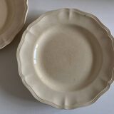 Set of 4 ivory Sarreguemines plates with gadroons