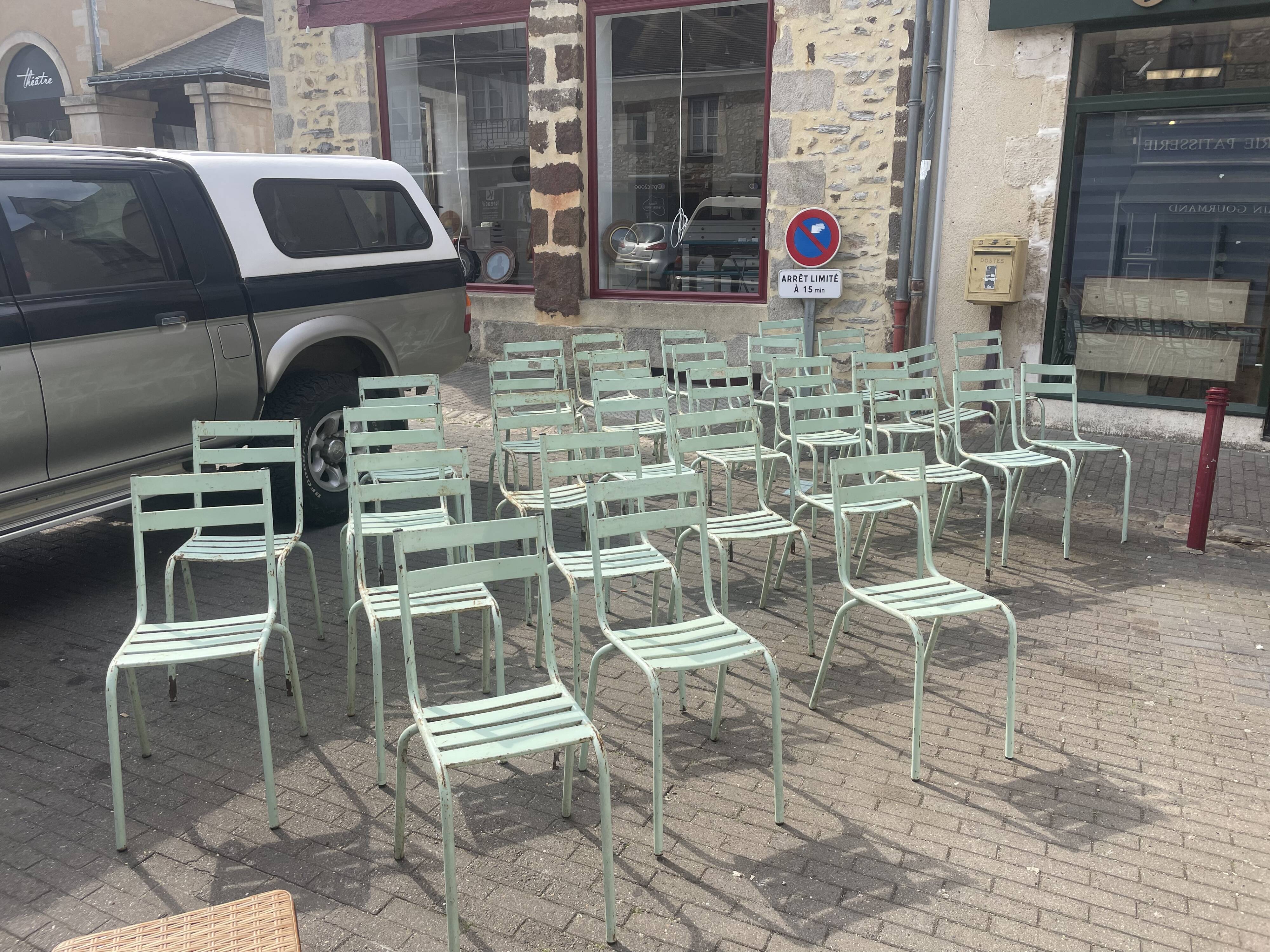 30 vintage art-prod metal terrace chairs