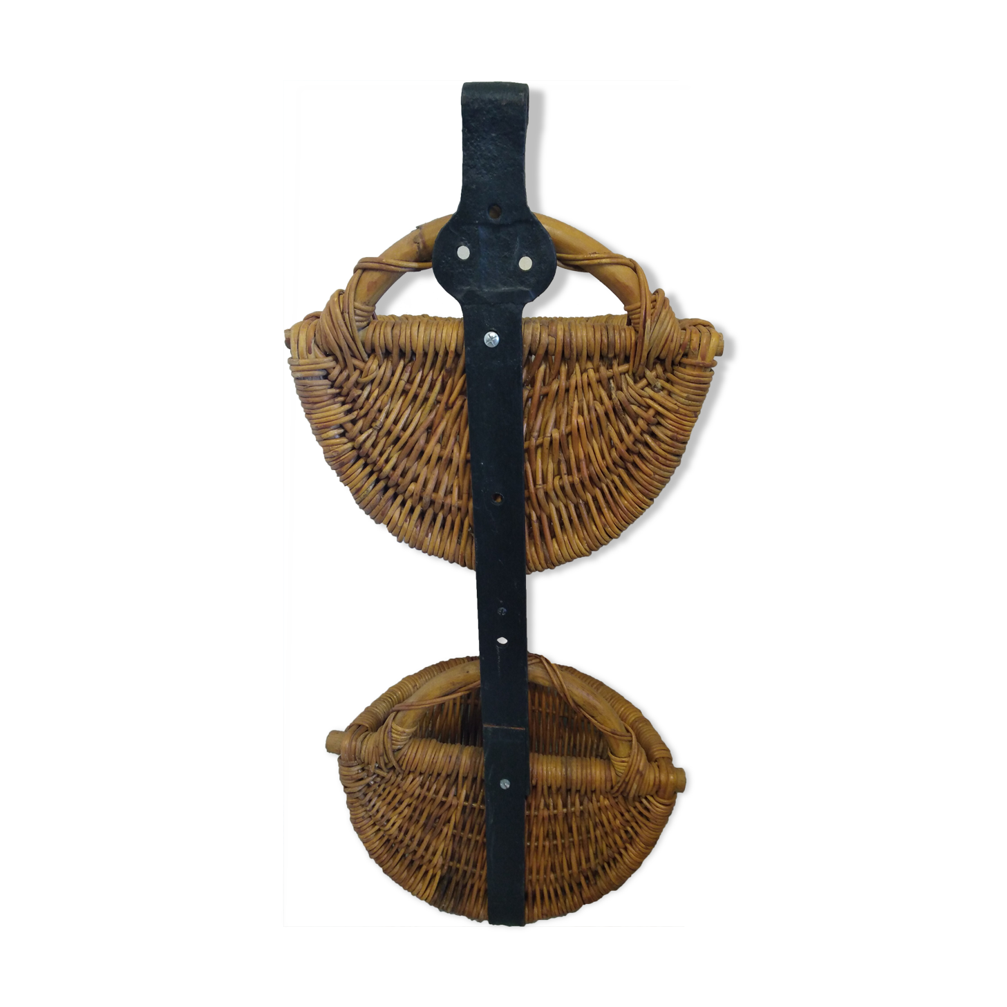 Wicker and wrought iron wall basket