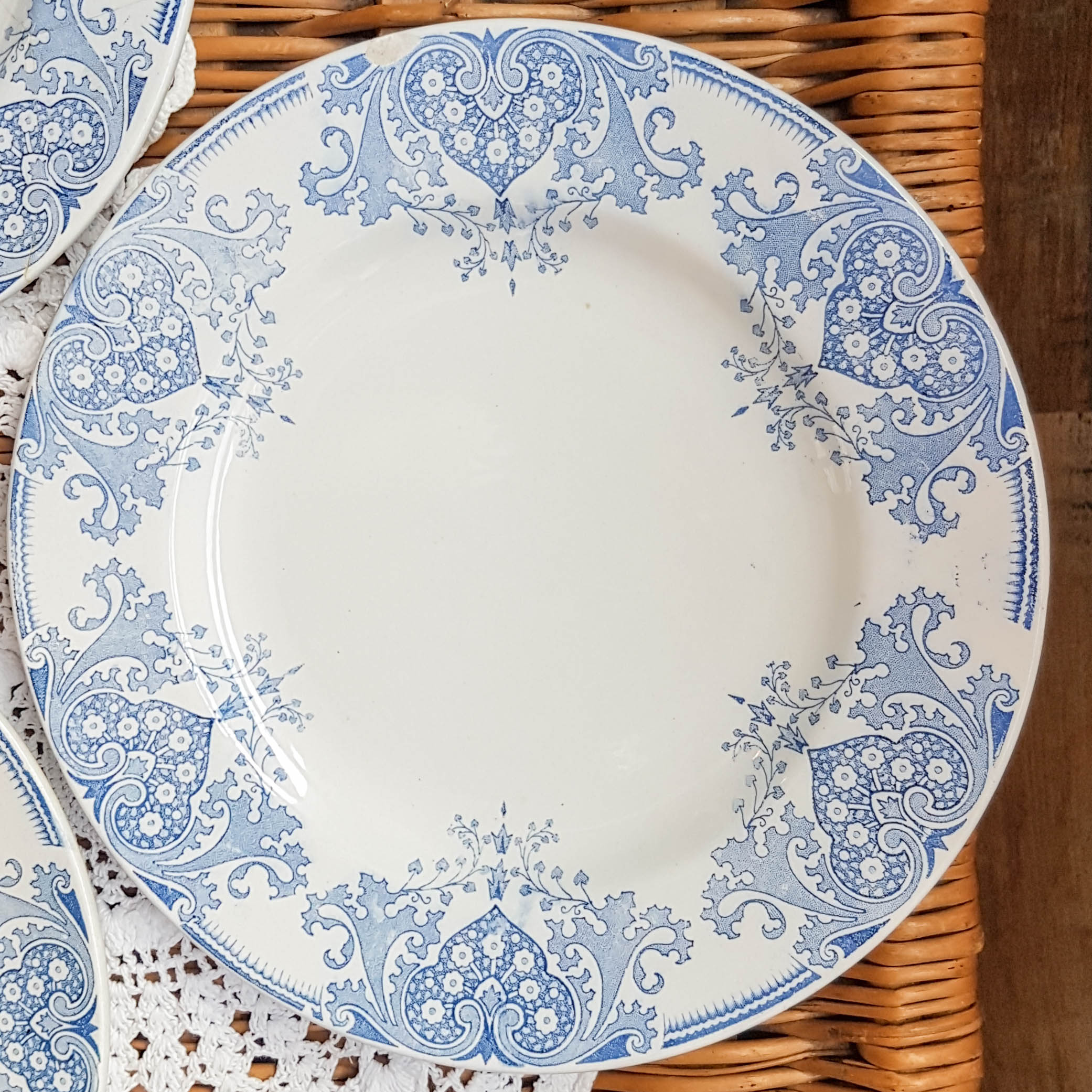 Set of 4 large flat plates iron earth k-g luneville model "mauresque" 1890