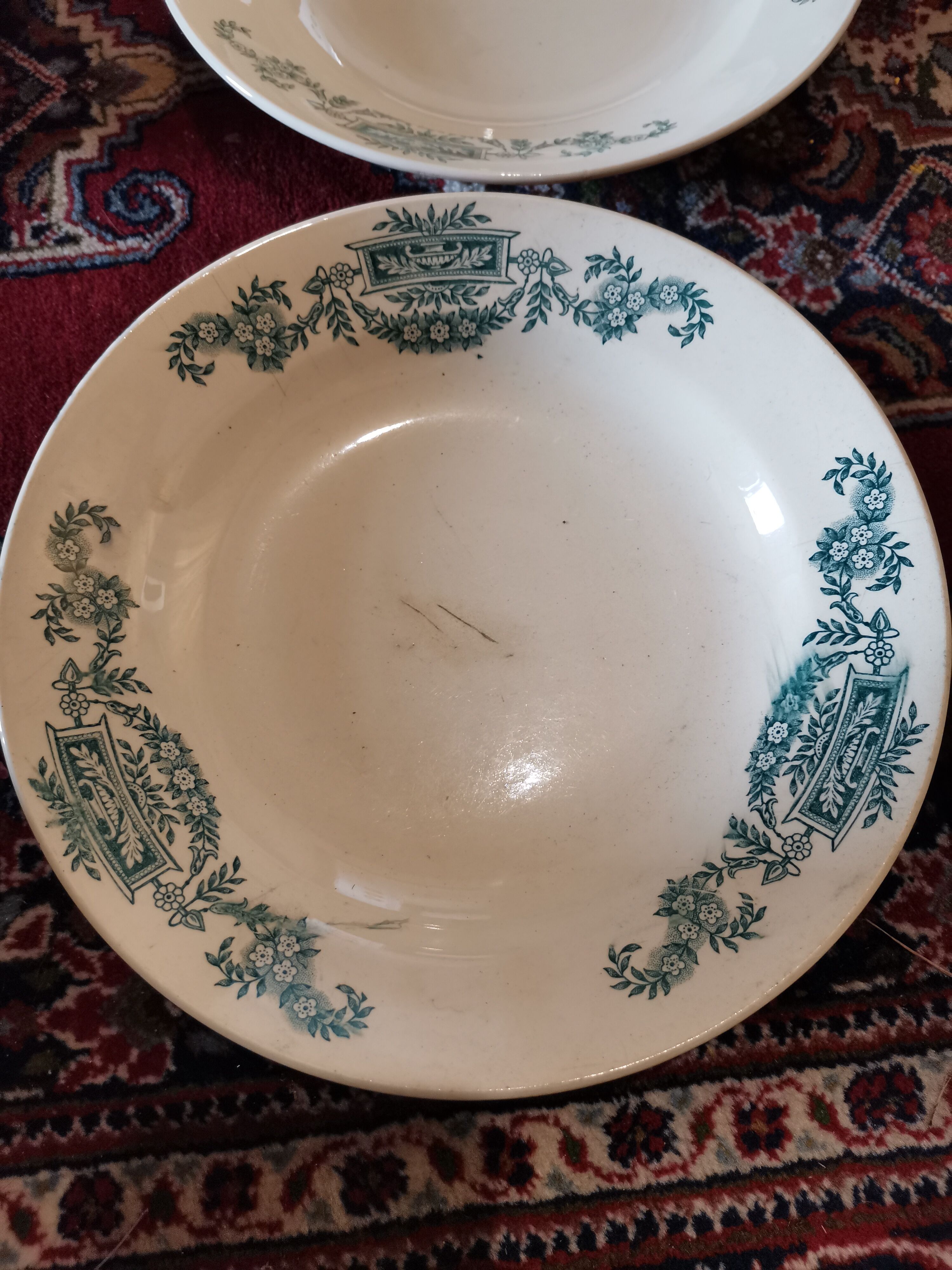 Hollow plates Longchamp, Lutèce