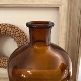 Amber flask