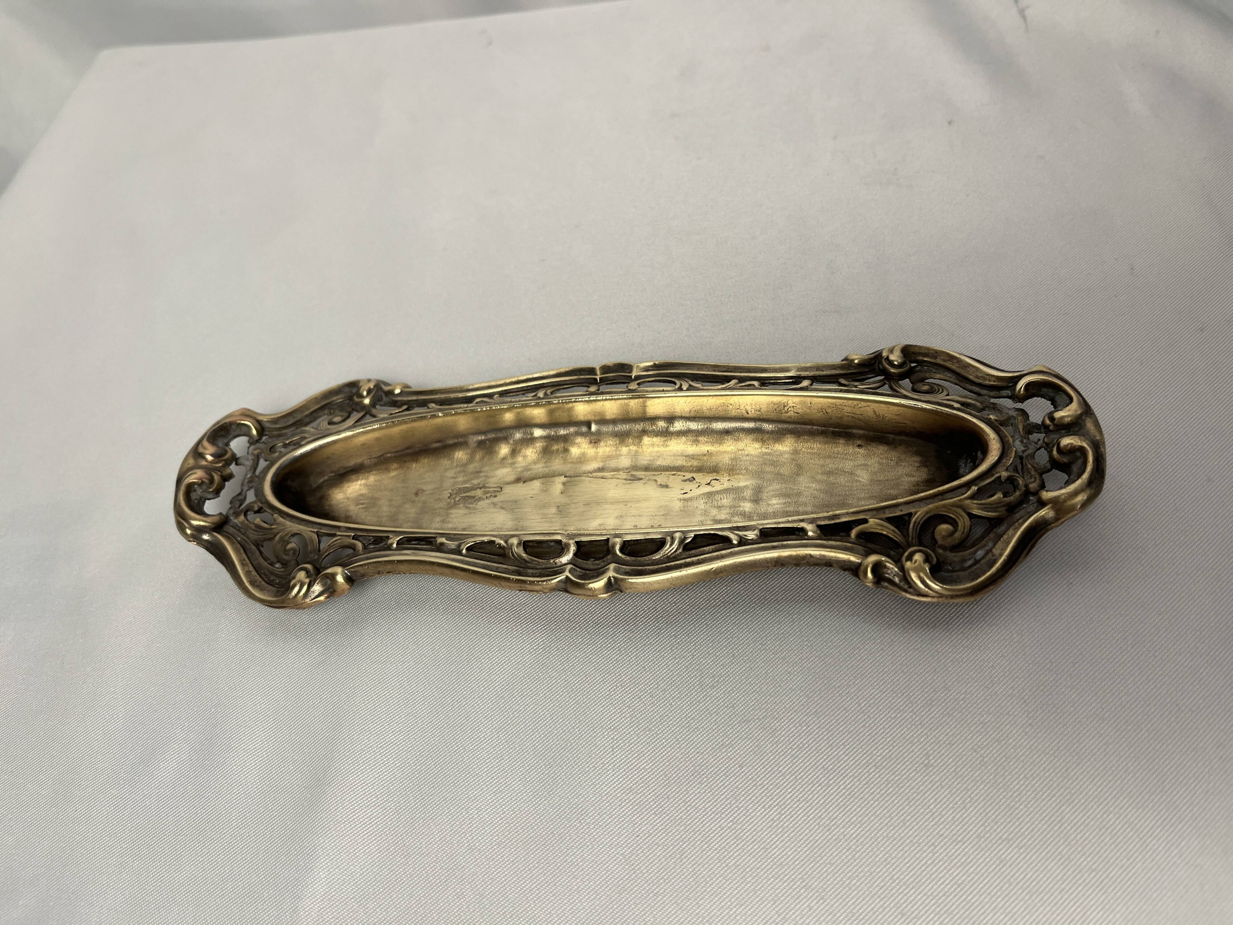 Art Nouveau, small bronze pocket circa 1900
