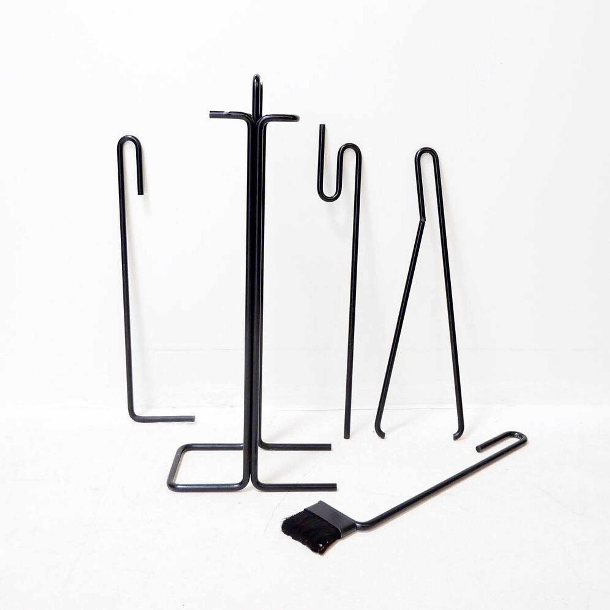 Minimalist black metal fireplace accessory set 'Mace-Line' by Ann Maes - 1970s