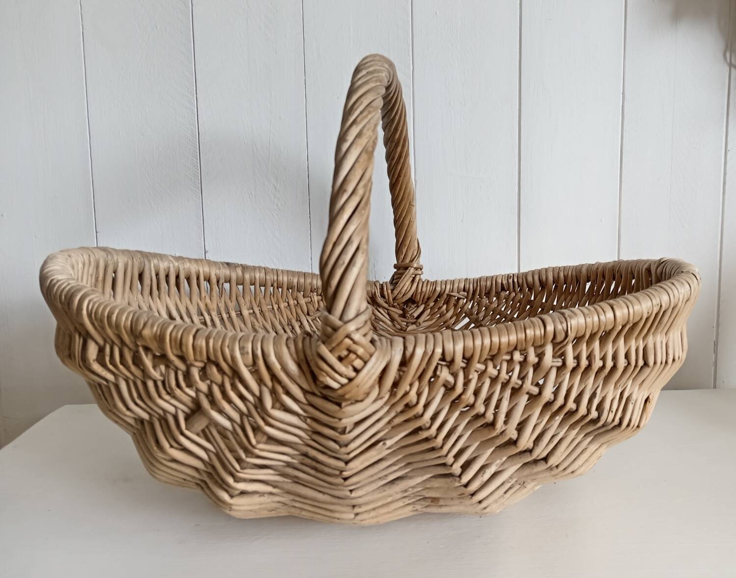 Wicker basket