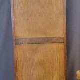 Filing cabinet with a curtain