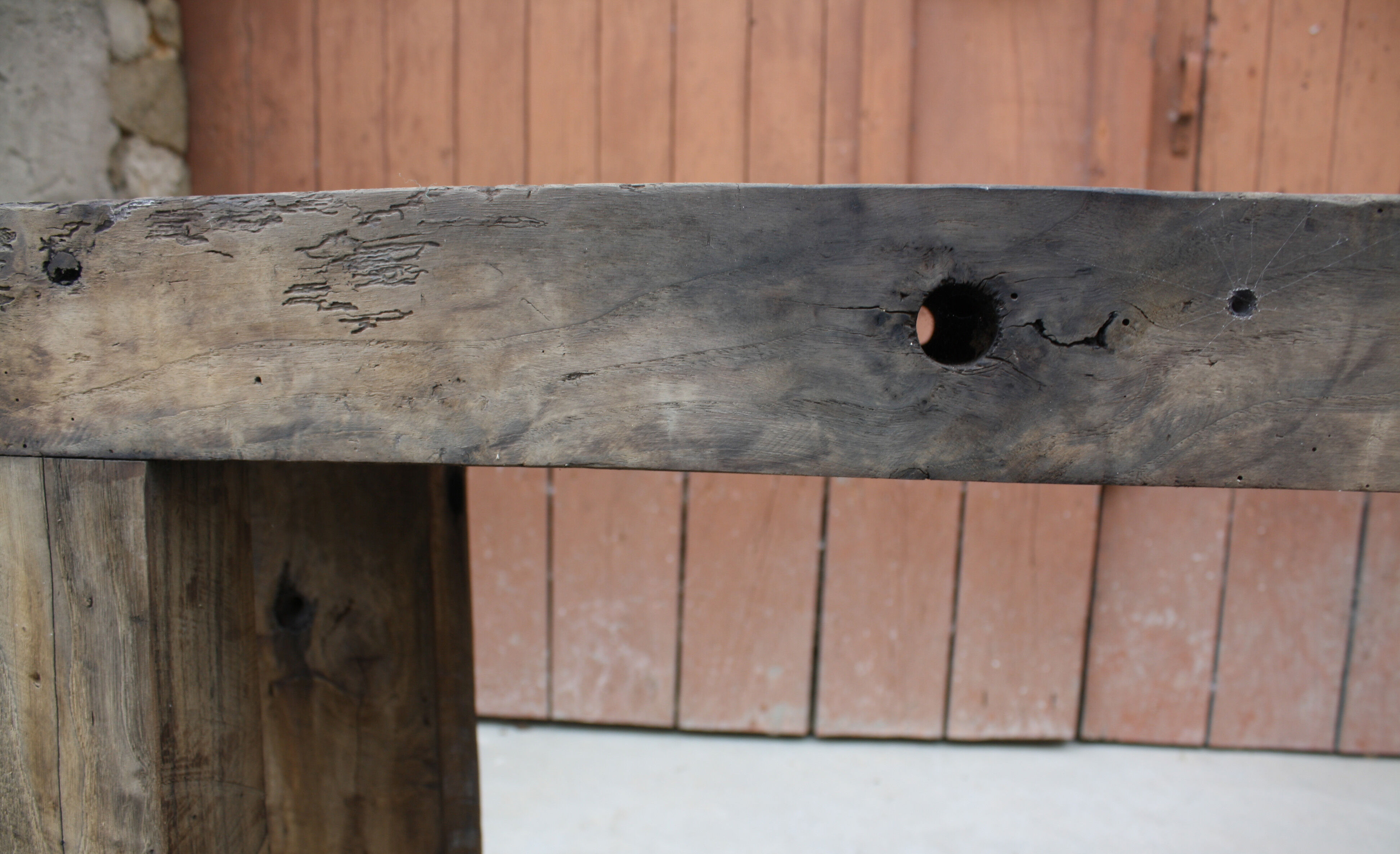 Ancient rough wood 167 cm